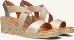 Goldfarbene Lina Locchi Sandalen 1110