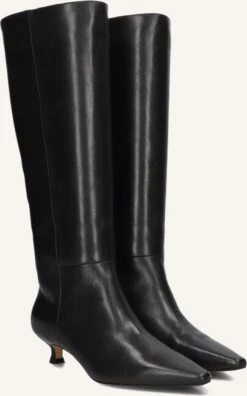 Schwarze Inuovo Hohe Stiefel B95009